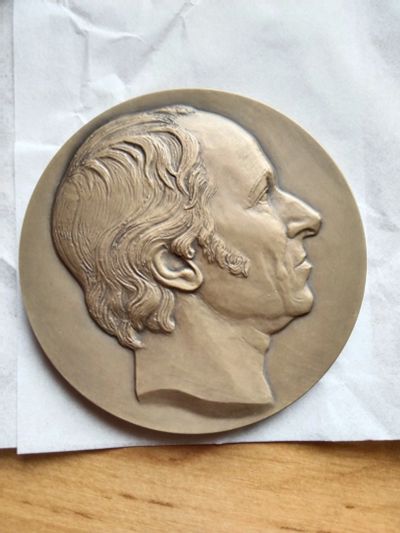 Лот: 17823088. Фото: 1. Россия 2020 Медаль Академия художеств... Сувенирные
