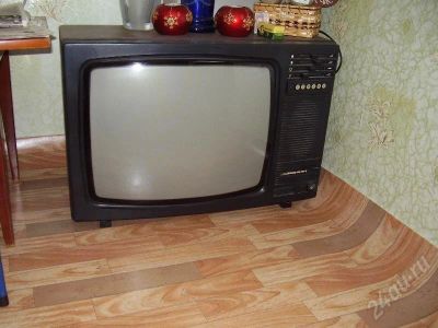 Лот: 160458. Фото: 1. Телевизор Рекорд ВЦ381. Телевизоры