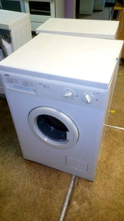 Лот: 6824722. Фото: 1. Стиральная машина Zanussi FLS... Стиральные машины