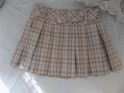 Лот: 7295093. Фото: 1. Отличная юбка, в клетку 42-44... Юбки