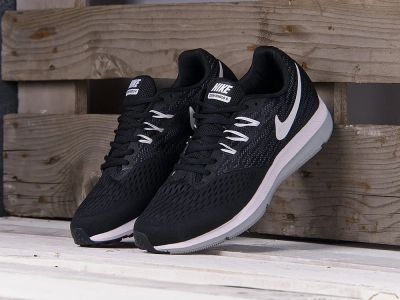 Лот: 10115362. Фото: 1. Nike Zoom Winflo 4. Кеды, кроссовки, слипоны