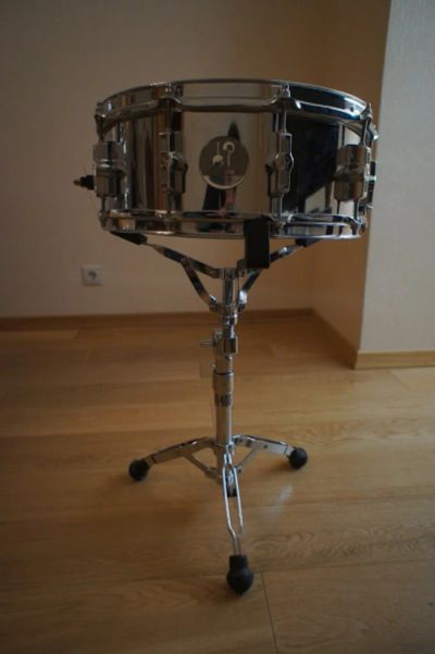 Лот: 2151310. Фото: 1. Малый барабан Sonor 3005. . Ударные