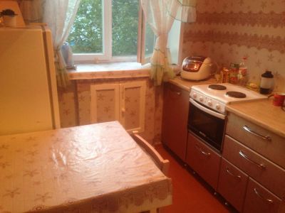 Лот: 4335204. Фото: 1. Сдам комнату в 2х комнатной квартире. Квартиры, студии