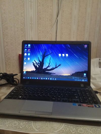 Лот: 17295682. Фото: 1. ноутбук Samsung NP 355V5C. Компьютеры в сборе