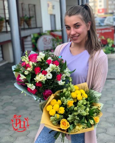 Лот: 13902933. Фото: 1. Лот № 729 Букет цвета фуксии 1800р... Свежие цветы