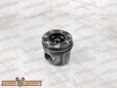 Лот: 23592405. Фото: 1. Поршень Ford Transit H9FB, JXFA. Двигатель и элементы двигателя