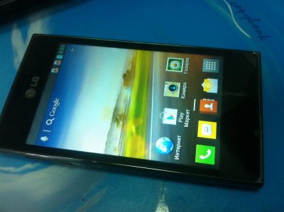 Лот: 3891886. Фото: 1. LG Optimus L5 Dual. Смартфоны