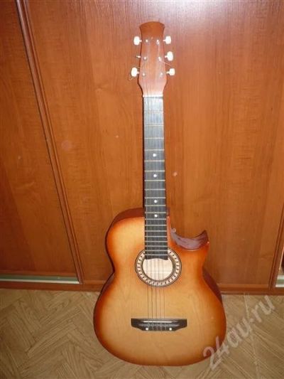 Лот: 550473. Фото: 1. Гитара Аккучтическая русского... Гитары
