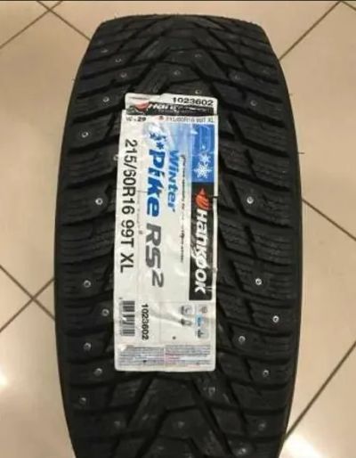 Лот: 19442901. Фото: 1. Шины 215/60 R16 Hankook W429... Шины