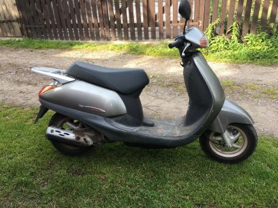 Лот: 10289832. Фото: 1. Продам мопед Honda Lead. Мотороллеры, мопеды