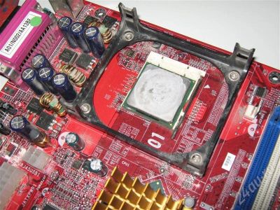 Лот: 581781. Фото: 1. Celeron 2,53Ghz/256/533 socket-478... Процессоры