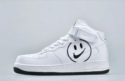 Лот: 15805599. Фото: 1. Кроссовки Nike Air Force 1. Кеды, кроссовки, слипоны