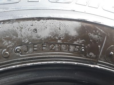 Лот: 16630355. Фото: 1. Bridgestone Blizzak 185/70/R14. Шины на дисках
