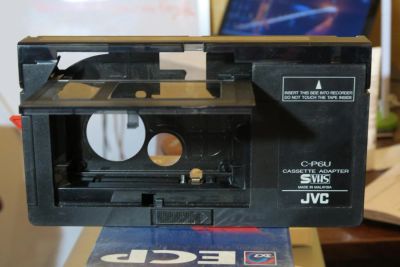 Лот: 6463517. Фото: 1. переходник VHS-C для видеокассет. Видеомагнитофоны