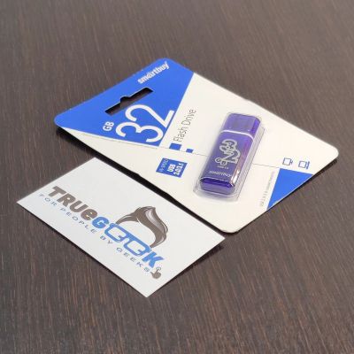 Лот: 16685120. Фото: 1. Флешка / Флеш-накопитель Smart... USB-флеш карты