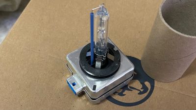 Лот: 17203961. Фото: 1. Продам лампу ксенон Osram D8S. Оптика и освещение