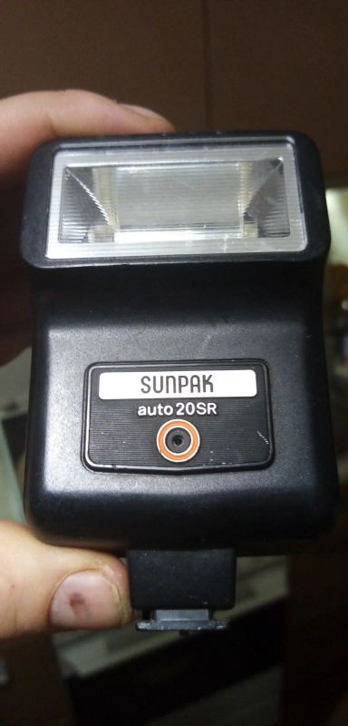 Лот: 15243493. Фото: 1. Фотовспышка. Вспышки, осветители, рассеиватели