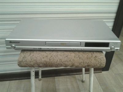 Лот: 8415102. Фото: 1. DVD проигрыватель Pioneer DV-370. DVD, Blu-Ray плееры