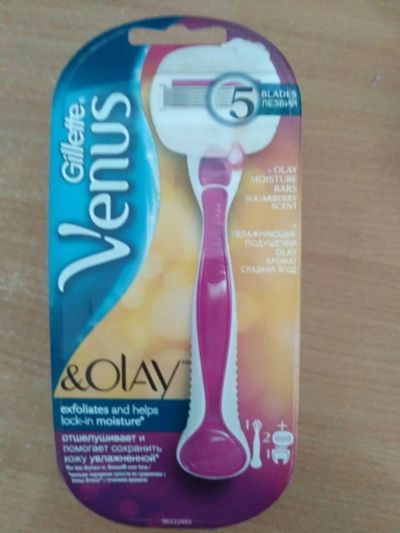 Лот: 13464510. Фото: 1. Женская бритва Gillette Venus. Другое (красота и здоровье)
