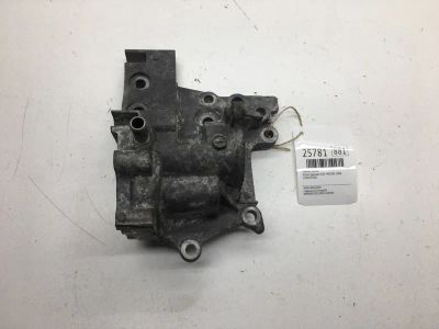 Лот: 20383309. Фото: 1. Корпус помпы Nissan Qashqai 2006... Двигатель и элементы двигателя