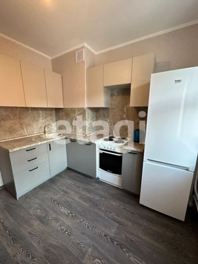Лот: 21250195. Фото: 1. Продам 1-комн. кв. 39.7 кв.м... Квартиры, студии
