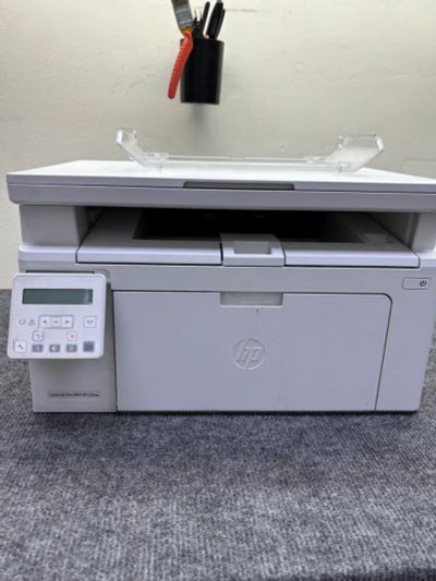Лот: 23573948. Фото: 1. Принтер МФУ HP laserjet mfp m132nw. Картриджи, расходные материалы