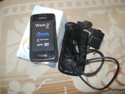 Лот: 4173945. Фото: 1. Samsung W. Смартфоны