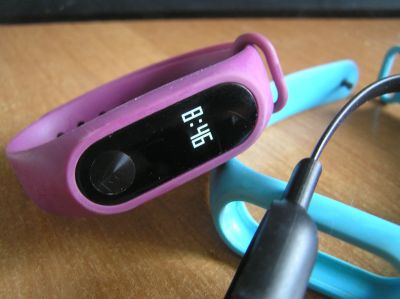 Лот: 13968793. Фото: 1. Фитнес-браслет Xiaomi Mi band... Смарт-часы, фитнес-браслеты, аксессуары