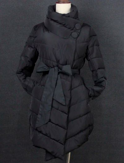 Лот: 6598499. Фото: 1. Женский пуховик (куртка). Верхняя одежда