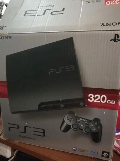 Лот: 10408958. Фото: 1. PS3 320gb не шитая или обмен на... Игровые приставки, консоли