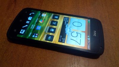 Лот: 11341305. Фото: 1. HTC One S 8ГБ. Смартфоны