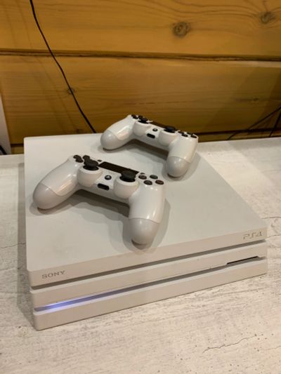 Лот: 18376803. Фото: 1. Игровая приставка Playstation... Игры для консолей