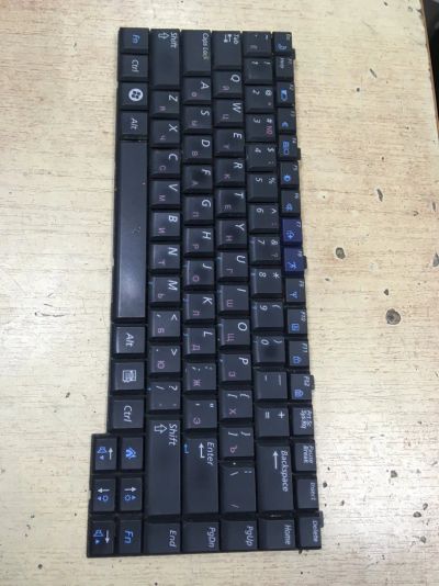 Лот: 10915049. Фото: 1. Клавиатура Samsung CNBA5902032CBYNF... Клавиатуры для ноутбуков