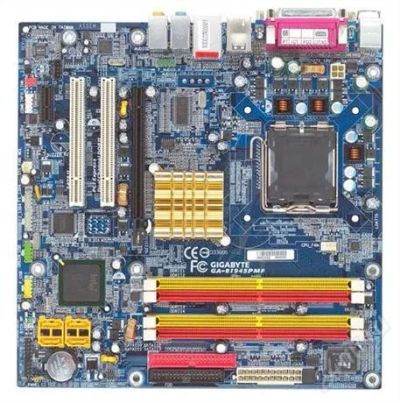 Лот: 2924305. Фото: 1. Мать на 775 сокете GIGABYTE GA-8I945PMF... Материнские платы