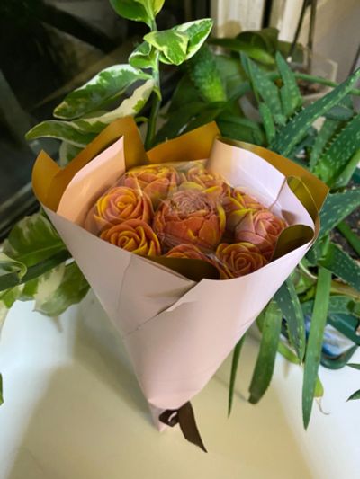 Лот: 18130451. Фото: 1. Съедобный букет. Шоколад, конфеты