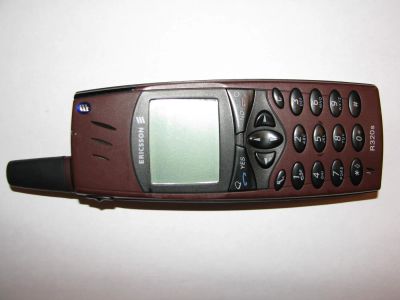 Лот: 5527206. Фото: 1. сотовый телефон Ericsson R320S. Кнопочные мобильные телефоны