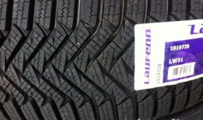 Лот: 14547667. Фото: 1. Шины Laufenn i-Fit LW31 215/50... Шины