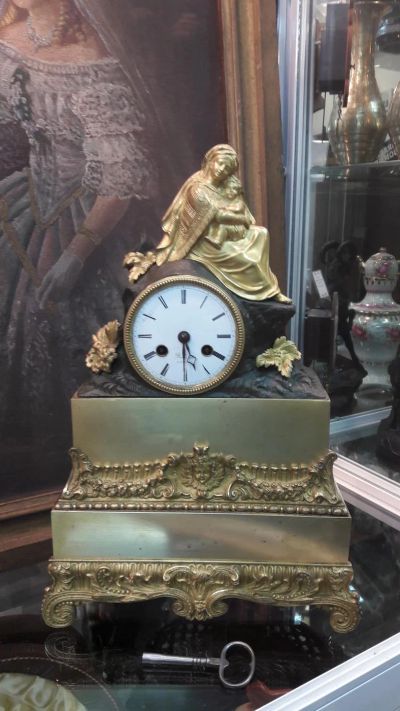 Лот: 10632175. Фото: 1. Каминные часы Ампир 1840-50 год... Предметы интерьера и быта