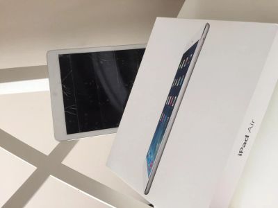 Лот: 5472601. Фото: 1. Apple iPad Air 16Gb Wi-Fi + Cellular... Планшеты