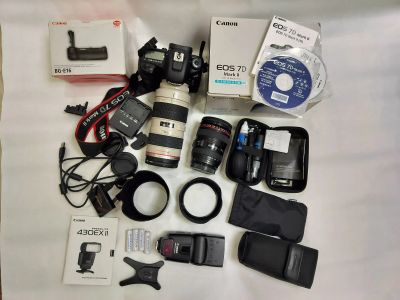 Лот: 25190125. Фото: 1. Canon BG-E16 для 7D mark II. Цифровые зеркальные