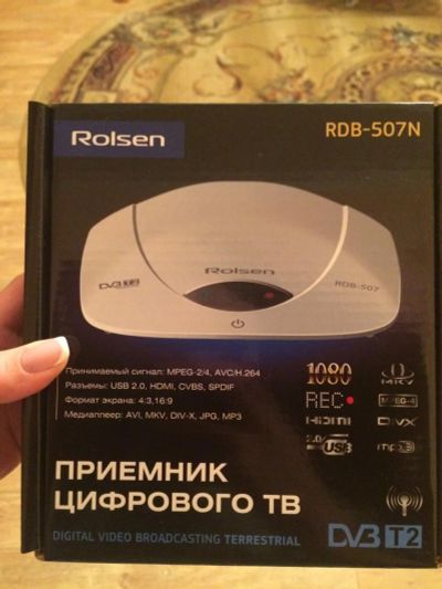 Лот: 6844427. Фото: 1. Цифровая приставка для тв Rolsen... Цифровое, спутниковое ТВ