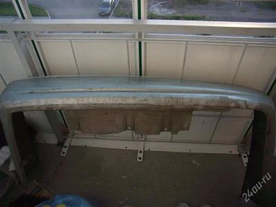 Лот: 1535348. Фото: 1. Продам задний бампер Nissan Bluebird. Кузов