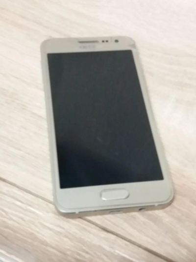 Лот: 11057483. Фото: 1. galaxy a3. Смартфоны