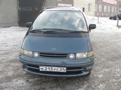 Лот: 2555751. Фото: 1. продам Toyota Estima Lucida. Автомобили