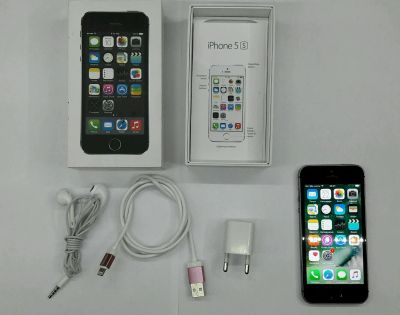 Лот: 8772154. Фото: 1. iPhone 5s LTE в отличном состоянии... Смартфоны