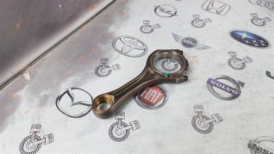 Лот: 23587695. Фото: 1. Шатун Audi Q7 BUG 059198401D. Двигатель и элементы двигателя