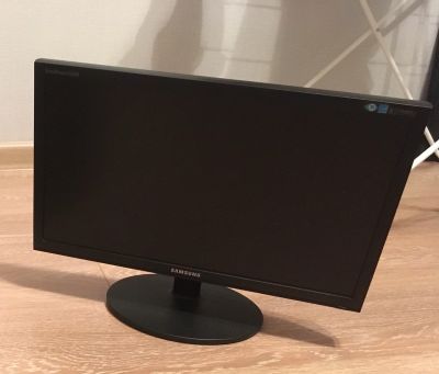 Лот: 17035292. Фото: 1. Монитор Samsung 22". ЖК-мониторы