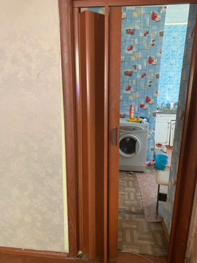 Лот: 15080598. Фото: 1. Дверь расклодная. Двери межкомнатные