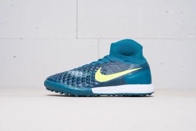 Лот: 11617779. Фото: 1. Футбольная обувь Nike MagistaX... Кеды, кроссовки, слипоны