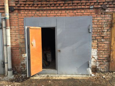 Лот: 10269205. Фото: 1. Гараж, Ломоносова 21а с2, подвал... Гаражи, парковочные места